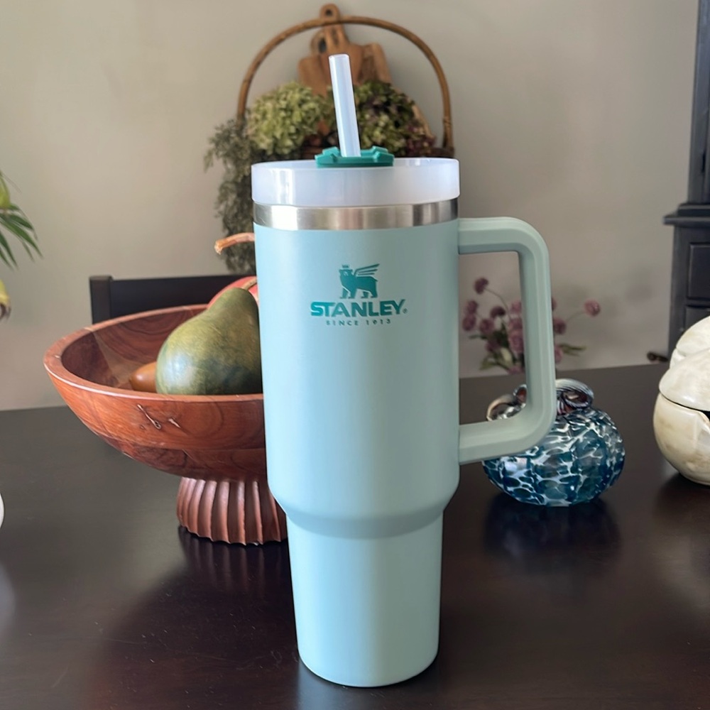 Stanley 40oz tumbler